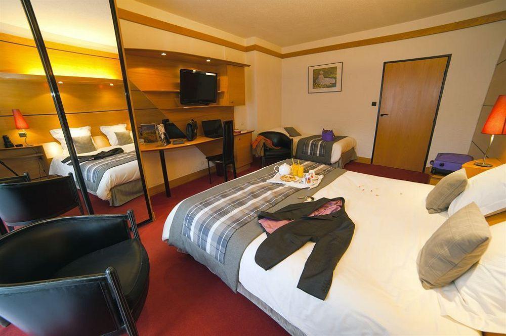 Hotel Les Vallees Labellemontagne ラ・ブレス エクステリア 写真