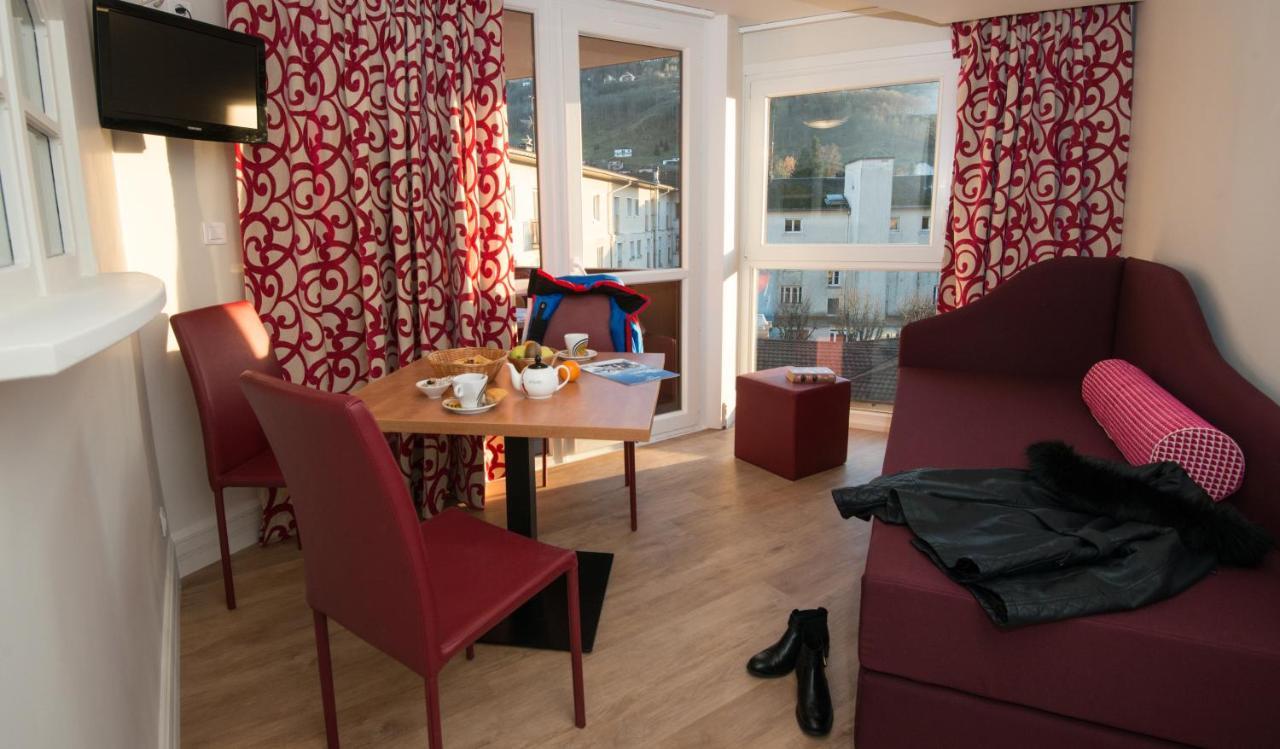 Hotel Les Vallees Labellemontagne ラ・ブレス エクステリア 写真